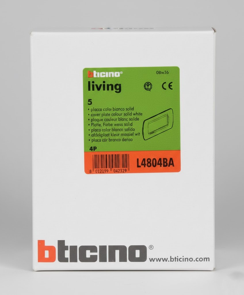 bticino-living-l4804ba-placcacopritelaio-4-posti-bianco-serie-living